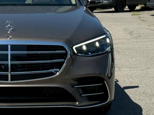 2026 Mercedes-Benz S-Class 580