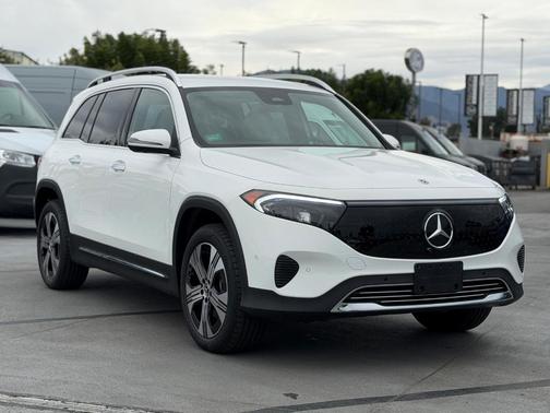 2025 Mercedes-Benz EQB 250 Base