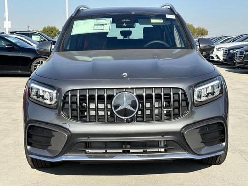2025 Mercedes-Benz AMG GLB 35 Base