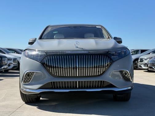 2025 Mercedes-Benz Maybach EQS 680 Base 4MATIC 4MATIC