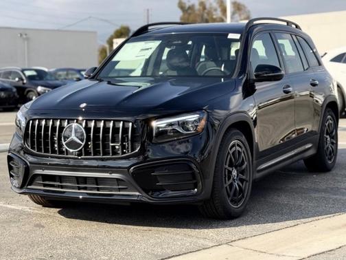 2025 Mercedes-Benz AMG GLB 35 Base