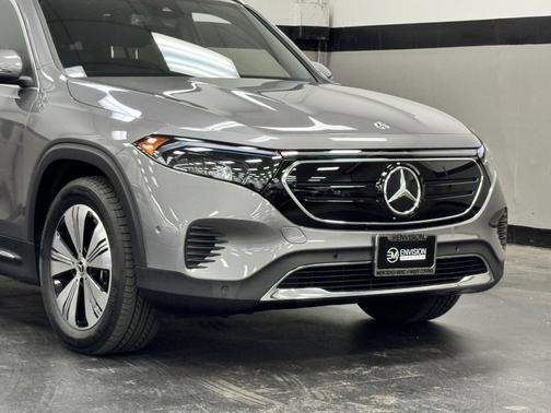 2023 Mercedes-Benz EQB 300 4MATIC