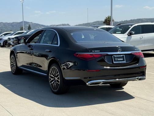 2026 Mercedes-Benz S-Class 580