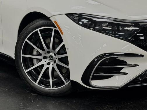 Diamond 2023 Mercedes-Benz EQS 580 Base 4MATIC