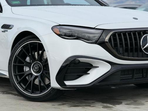 2026 Mercedes-Benz AMG E 53 Base