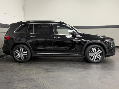 2023 Mercedes-Benz EQB 300 Base 4MATIC