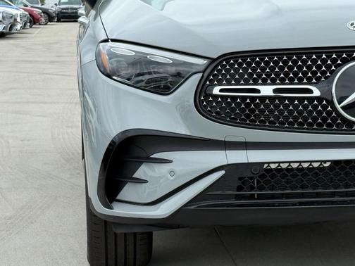 2026 Mercedes-Benz GLC 300 Base 4MATIC