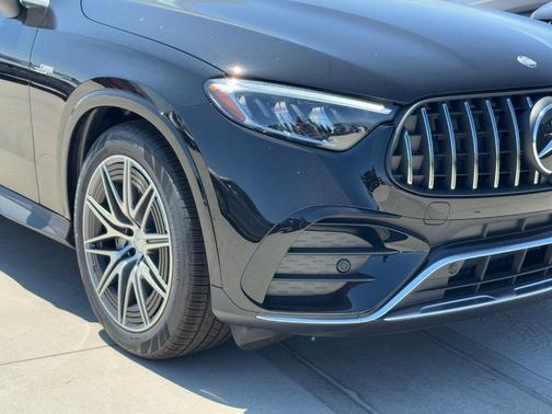 2026 Mercedes-Benz AMG GLC 43 Base