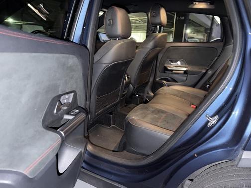 2023 Mercedes-Benz GLA 250 Base