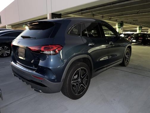 2023 Mercedes-Benz GLA 250 Base