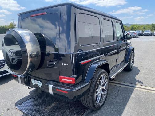 Obsidian Black Metallic 2023 Mercedes-Benz AMG G 63 4MATIC