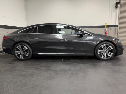 2023 Mercedes-Benz EQS 450 Base 4MATIC