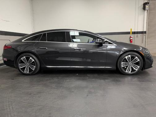 2023 Mercedes-Benz EQS 450 Base 4MATIC