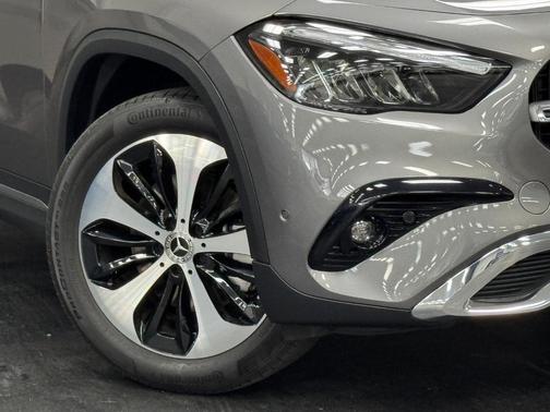 2025 Mercedes-Benz GLA 250 Base