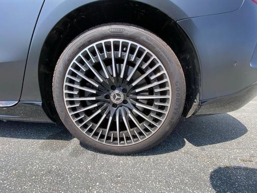 Graphite Gray Metallic 2024 Mercedes-Benz EQS 450+ Base