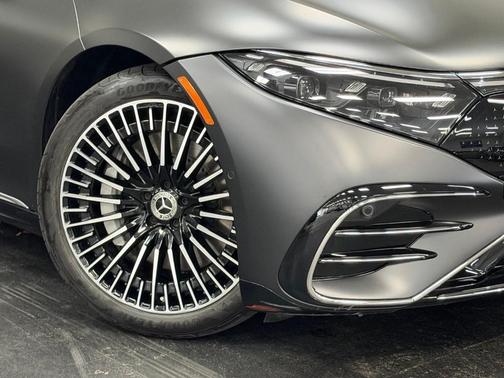 Graphite Gray Metallic 2024 Mercedes-Benz EQS 450+ Base