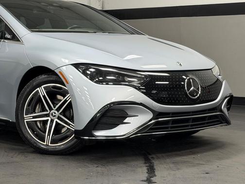 2023 Mercedes-Benz EQE 500 Base 4MATIC