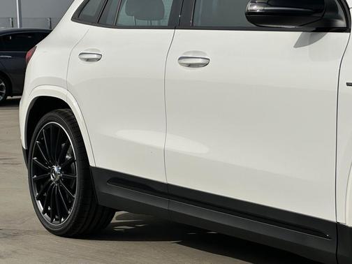 Polar White 2025 Mercedes-Benz AMG GLA 35 Base
