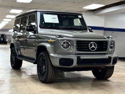Metallic 2025 Mercedes-Benz G-Class Base