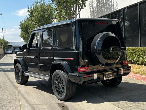 2025 Mercedes-Benz G-Class Base