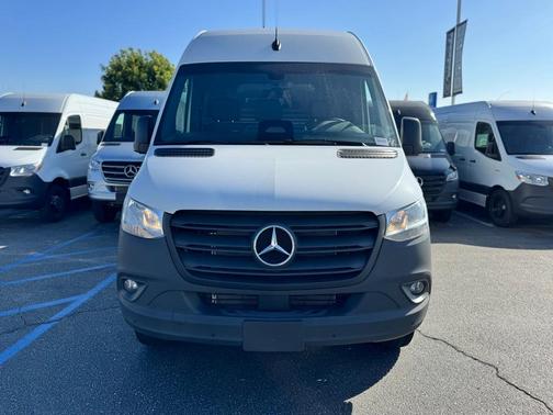 2025 Mercedes-Benz Sprinter 3500 170 WB High Roof Extended Cargo