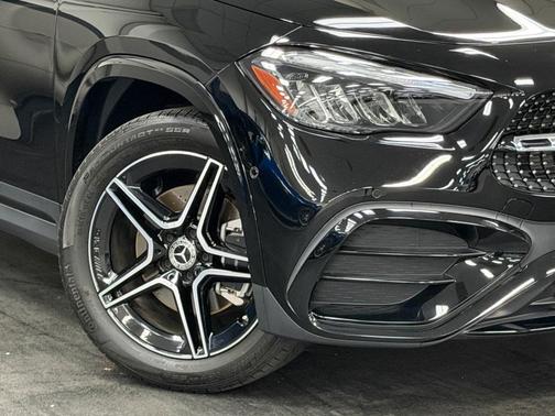 2025 Mercedes-Benz GLA 250 Base