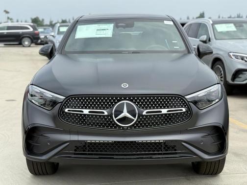 2025 Mercedes-Benz GLC 300 4MATIC Coupe