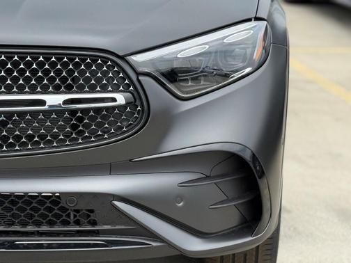 2025 Mercedes-Benz GLC 300 4MATIC Coupe