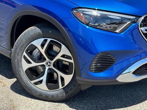 Blue 2026 Mercedes-Benz GLC 350e Base 4MATIC