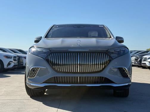 2025 Mercedes-Benz Maybach EQS 680 Base 4MATIC 4MATIC