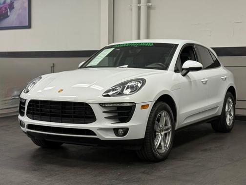 2017 Porsche Macan S