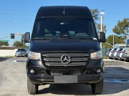 2026 Mercedes-Benz Sprinter 2500 High Roof
