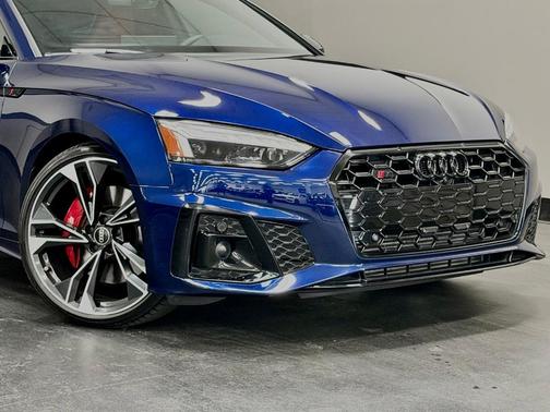 Navarra Blue Metallic 2024 Audi S5 3.0T Premium