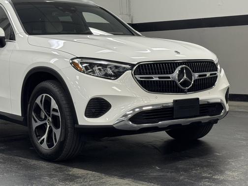 2025 Mercedes-Benz GLC 350e