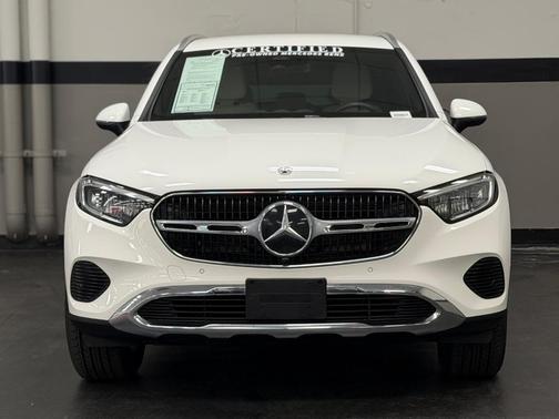 2025 Mercedes-Benz GLC 300 Base