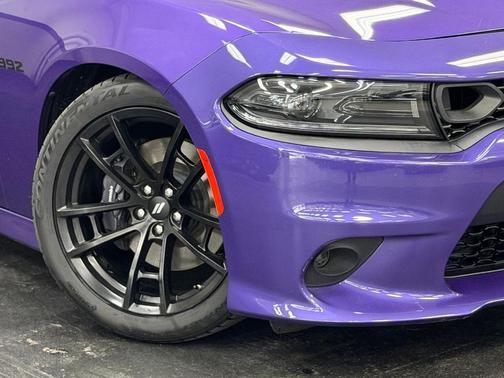 Plum Crazy Pearlcoat 2023 Dodge Charger Scat Pack