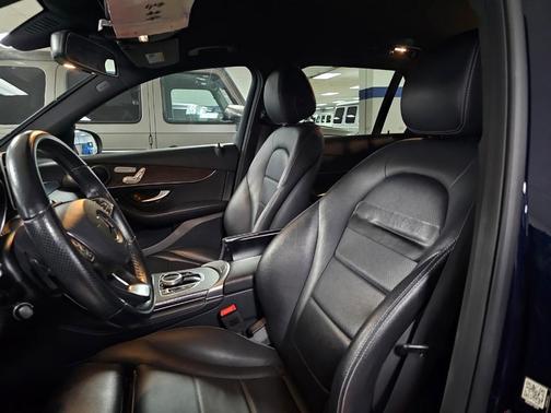 2019 Mercedes-Benz GLC 300 Base