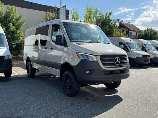 2026 Mercedes-Benz Sprinter 2500 Standard Roof