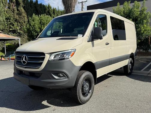 2026 Mercedes-Benz Sprinter 2500 Standard Roof