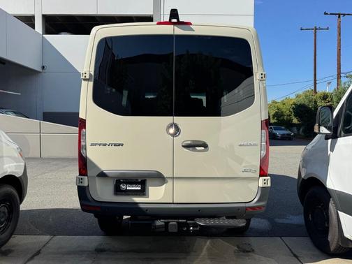 2026 Mercedes-Benz Sprinter 2500 Standard Roof