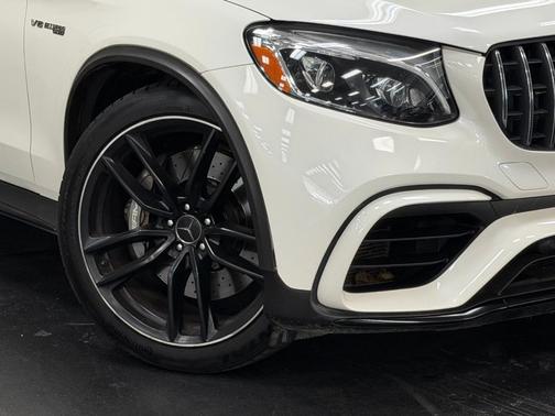 designo Diamond White Metallic 2019 Mercedes-Benz AMG GLC 63 Base 4MATIC