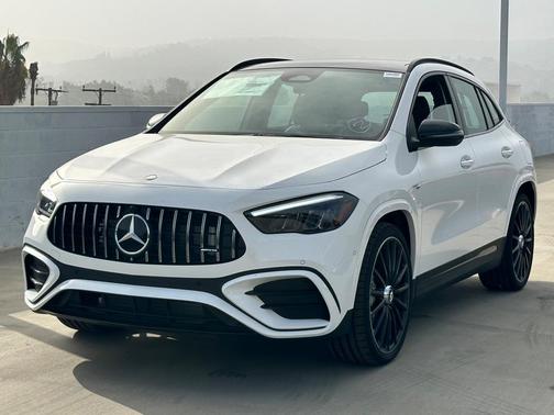 2025 Mercedes-Benz AMG GLA 35 Base
