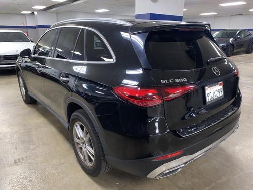 Black 2023 Mercedes-Benz GLC 300 Base