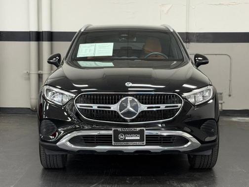 Black 2023 Mercedes-Benz GLC 300 Base