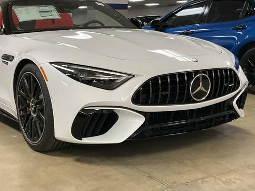 White 2025 Mercedes-Benz AMG SL 55 Base
