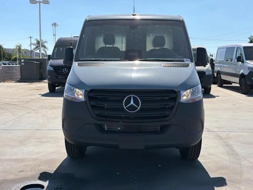 2026 Mercedes-Benz Sprinter 2500 Standard Roof