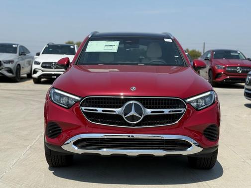 2025 Mercedes-Benz GLC 300 Base 4MATIC