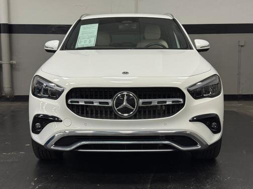 2025 Mercedes-Benz GLA 250 Base
