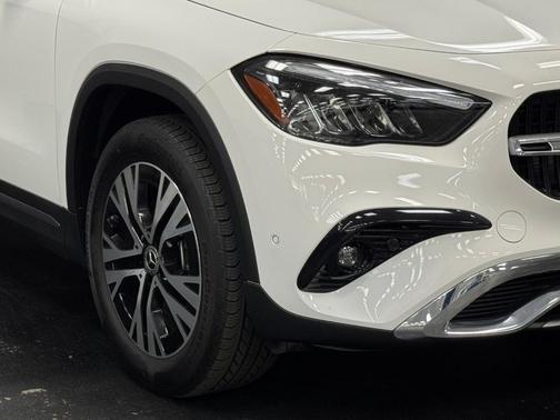 2025 Mercedes-Benz GLA 250 Base