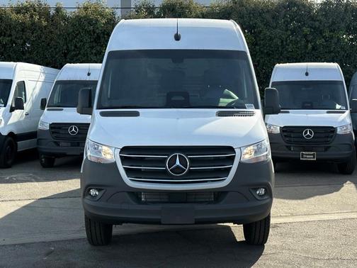 2025 Mercedes-Benz Sprinter 3500 170 WB High Roof Extended Cargo